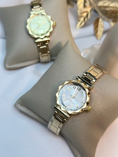 Relógio feminino Laura P dourado ae01 - Ruchelli Bijoux