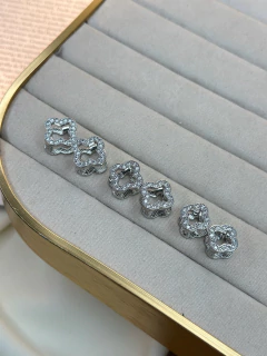 Trio de brinco trevo vazado BRIJO01 - Ruchelli Bijoux