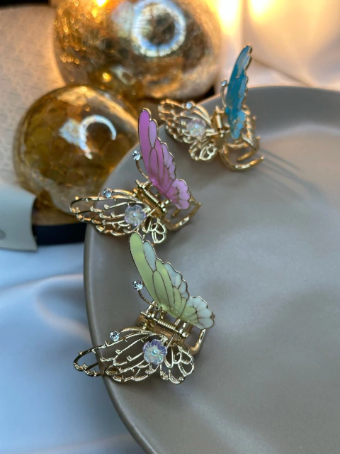 Piranha resinada borboleta p lisa/vazada cristal PILC02 - comprar online