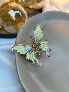 Piranha resinada borboleta p inteira PILC02 - Ruchelli Bijoux