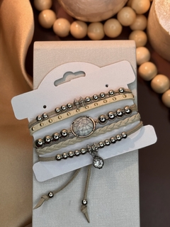 Imagem do Kit pulseira BOHO j108