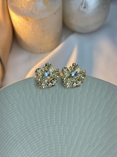 Brinco flor com pedra cristal BRIJU02 - Ruchelli Bijoux