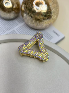 Piranha m triangulo cravejada PILZ01