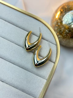 Brinco ABS formato v BRIMU08 - Ruchelli Bijoux