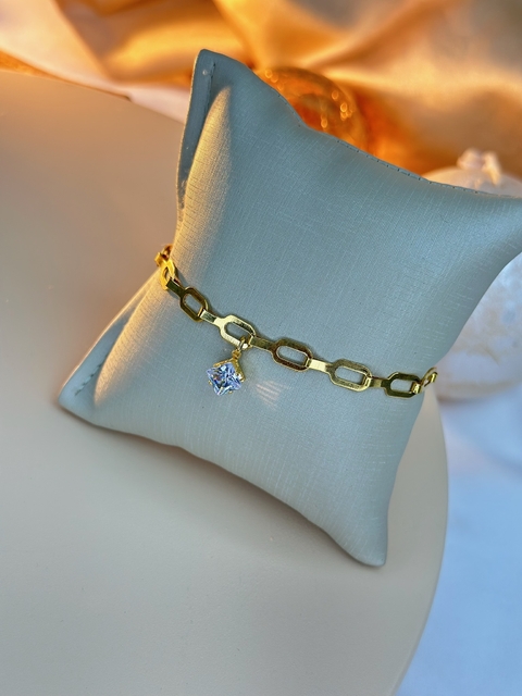 Pulseira vazada com pingente PURU01 - comprar online