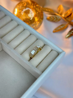 Anel cravejado e resinado branco ANLS01 - Ruchelli Bijoux