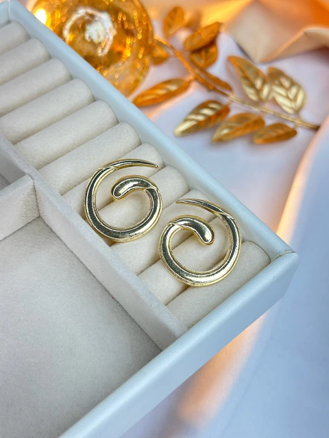 Brinco espiral dourado BRIJU02 - comprar online