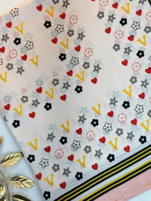Lenço 70x70 inspiraçao LV rosa LENPK01 - comprar online
