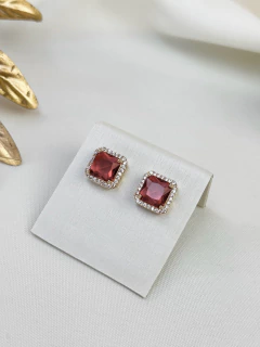 Imagem do Brinco quadrado cristal BRIMU15