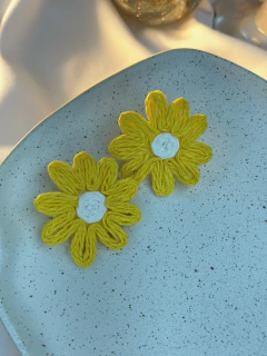 Brinco de palha flor Babi BRILS01