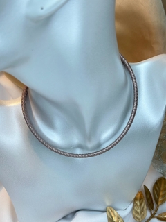 Chocker rígida brilhosa COCE01 na internet