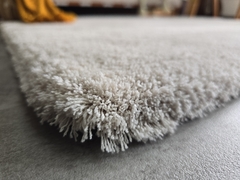 Tapete Shaggy Microfibra Bege - Decora Domi - Loja de Tapetes e Decoração