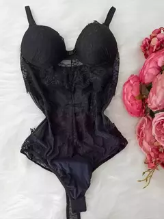 Body Vivi na internet