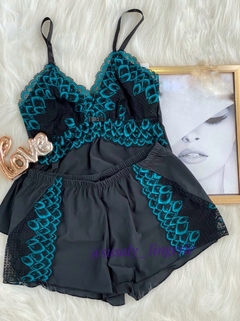 Baby Doll com Renda Bordada Plus Size
