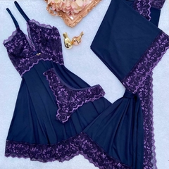 Camisola com renda bordada