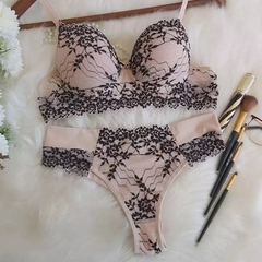 Conjunto Wild na internet