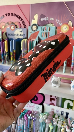 Cartuchera Box Rígida Minnie Mouse Roja y Negra - Mooving - - comprar online
