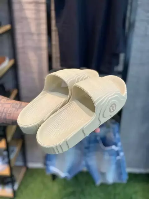 SLIDE ONDA BOLA TT - OFF WHITE - comprar online