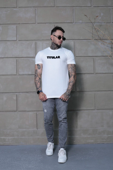 CAMISA MALHA MANGA TITULAR BORDADO BRILHOSO - OFF WHITE - comprar online