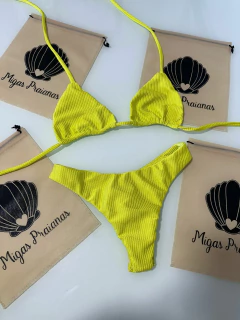 Biquíni cortininha móvel verde lima canelado - comprar online
