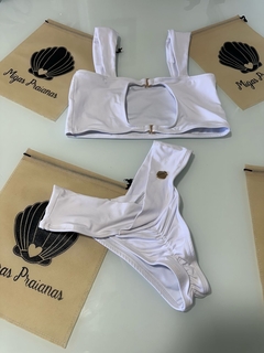 Biquíni top faixa branco na internet