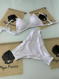 Biquíni cortininha móvel branco na internet