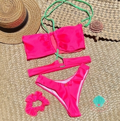 BIQUÍNI IBIZA ROSA NEON GLOW COM TRANÇA VERDE - comprar online