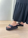 Flat NANDA na cor PRETA LISA - comprar online