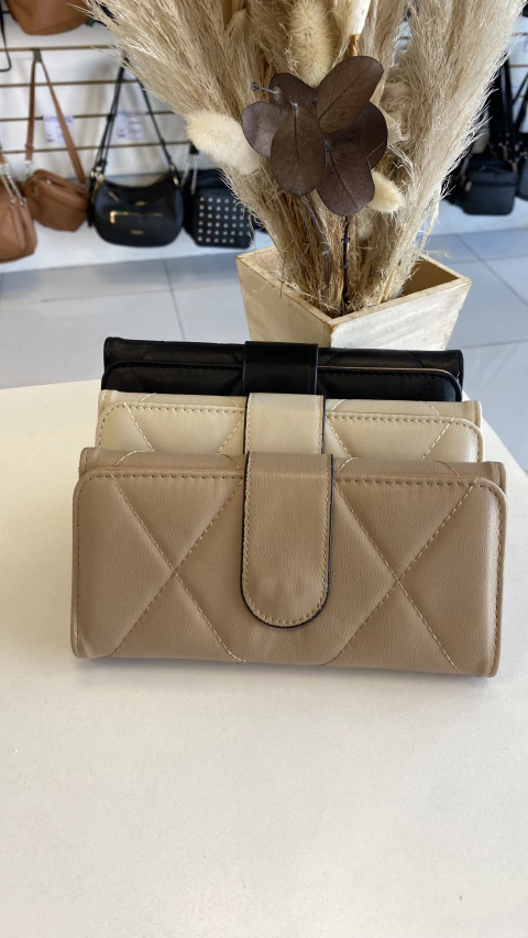 BILLETERA SOBRE CON BOTÓN