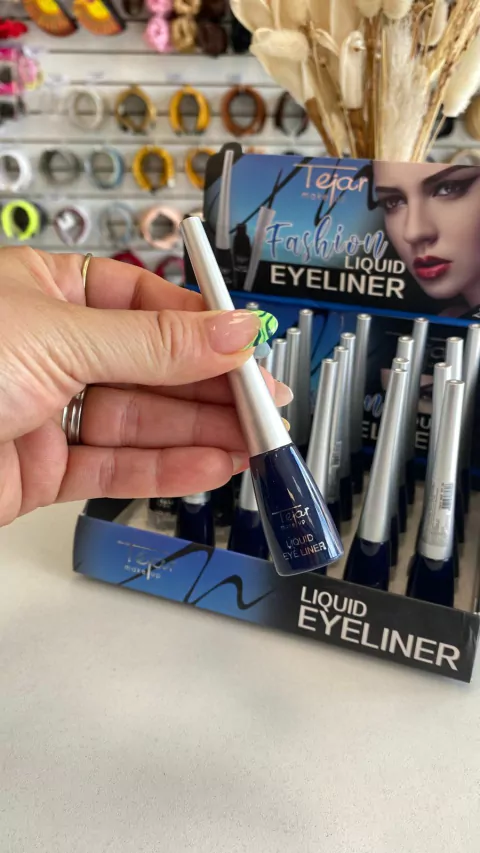 DELINEADOR LÍQUIDO TEJAR