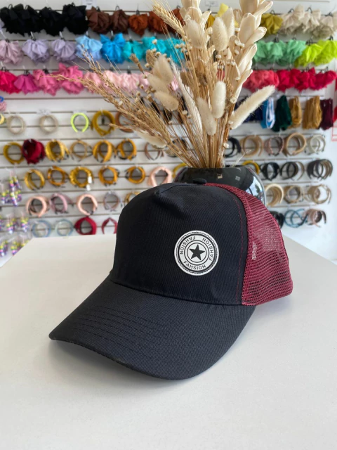 GORRA VICERA CURVA SS25 - comprar online