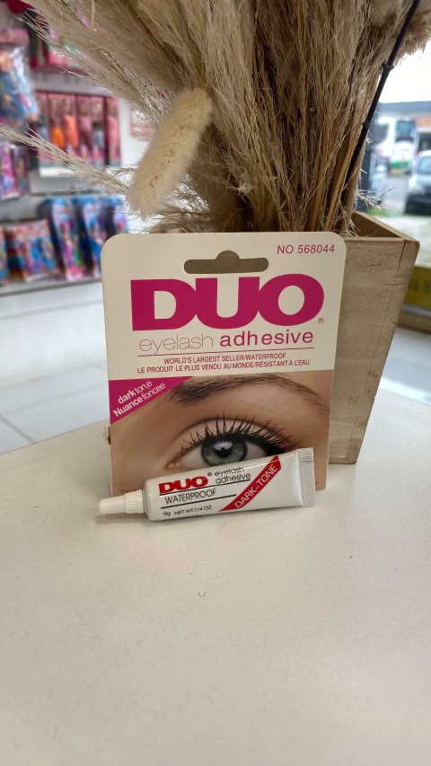 PEGAMENTO PARA PESTAÑAS DUO