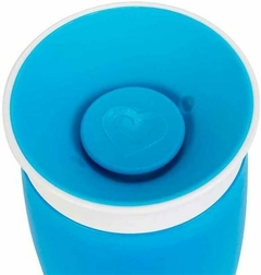 Copo Grande 360 Azul Munchkin - Helena Magalhães