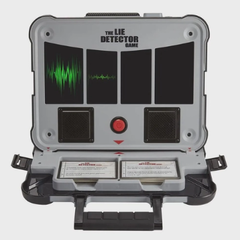Jogo detector de mentiras Hasbro - Helena Magalhães