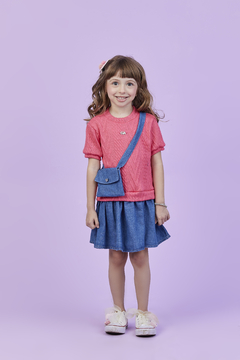 Vestido Gabriela Aquarela malha tricot rosa e saia jeans com bolsa na internet