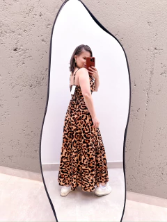 Vestido Camila Onça na internet
