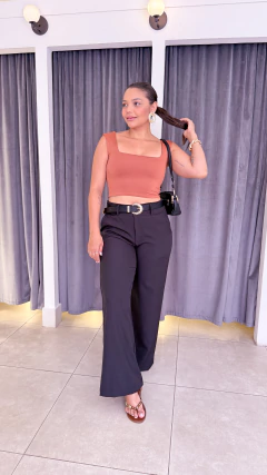 Calça Pantalona Ayla na internet