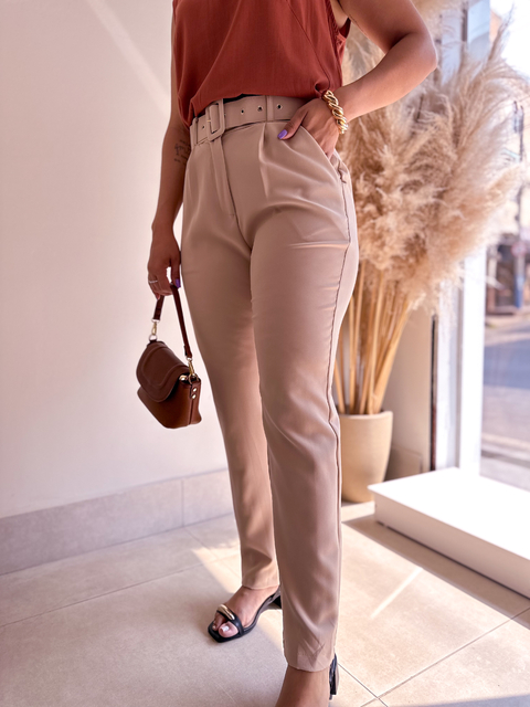 Calça Alfaiataria Com Cinto