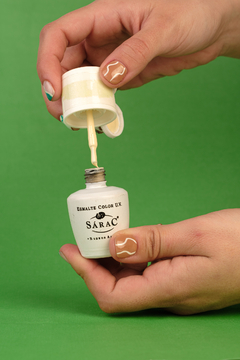 Esmalte Semipermanente By SaraC x 17 Mililitros (134) - comprar online