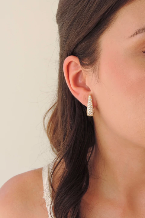 Argola Gota Earhook Cravejada - comprar online