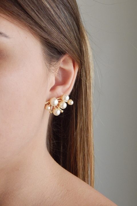 Brinco Explosão Pérolas