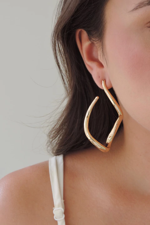 Brinco Fio Curva Max - comprar online