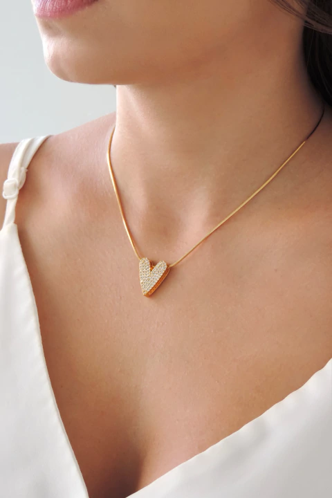 Colar Fio de Violão Pingente Coração - comprar online