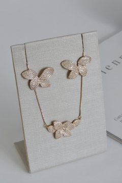 Conjunto Flor na internet