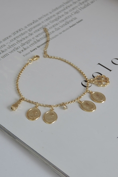 Pulseira Pingentes Medalhinhas - comprar online