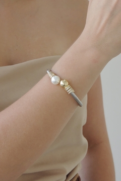 Bracelete Texturas Esfera e Pérola - comprar online