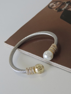 Bracelete Texturas Esfera e Pérola na internet