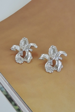 Brinco Flor Orgânica - comprar online
