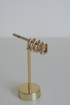 Argola Triangular Lisa - comprar online