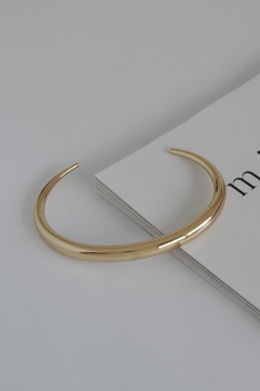 Bracelete Liso Arredondado na internet